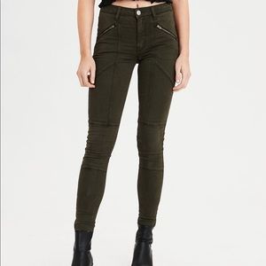 NWT American Eagle Army Green Hi-Waisted Jegging